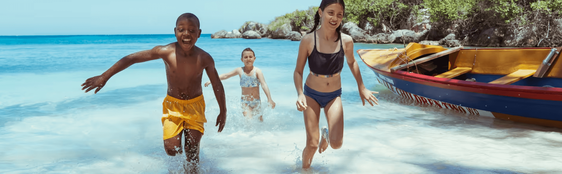 Embrace the Great Outdoors in Jamaica background